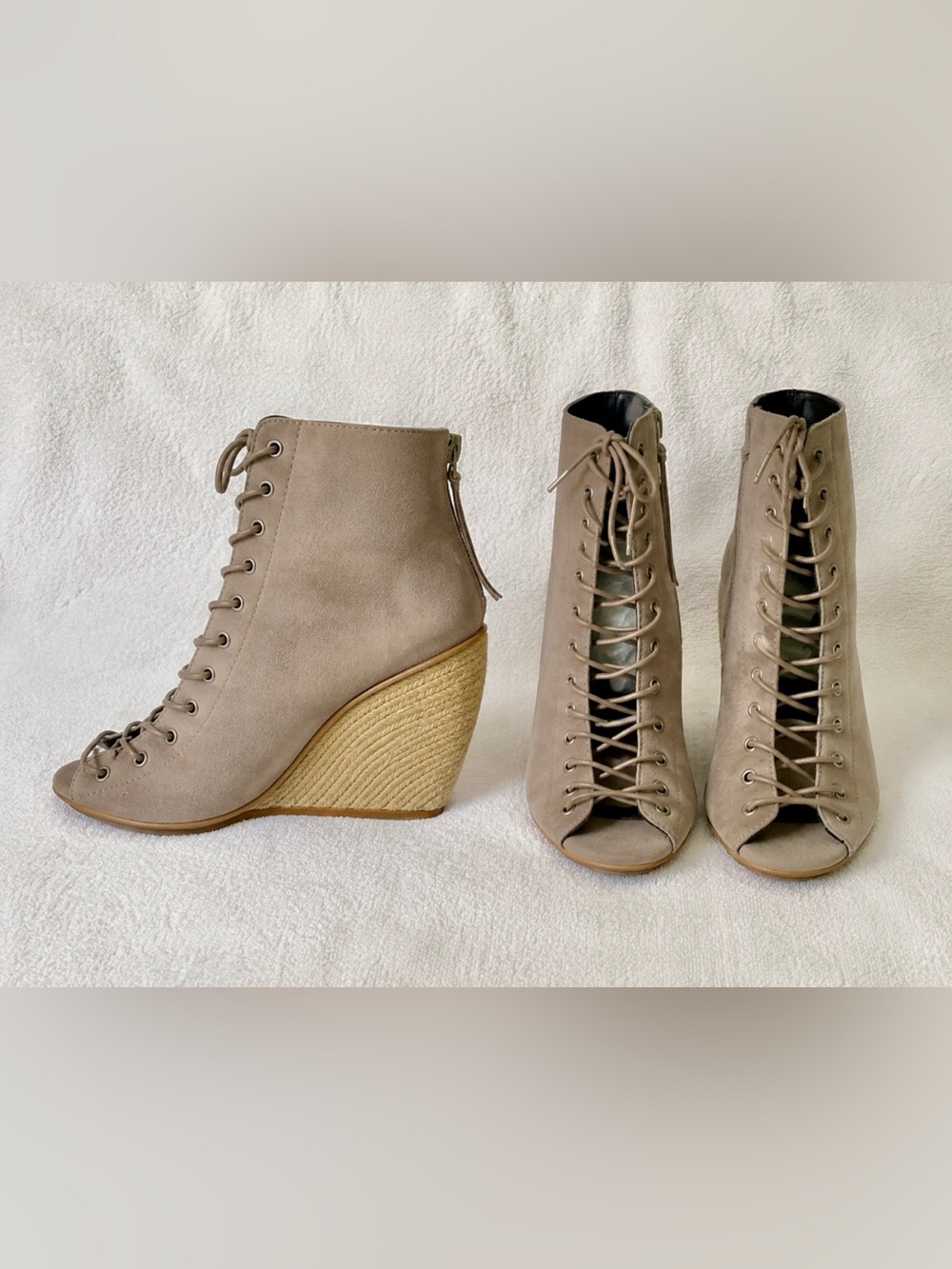 Rebecca Minkoff Taupe Suede Lace Up Wedge Booties Open Toe Women’s 7B